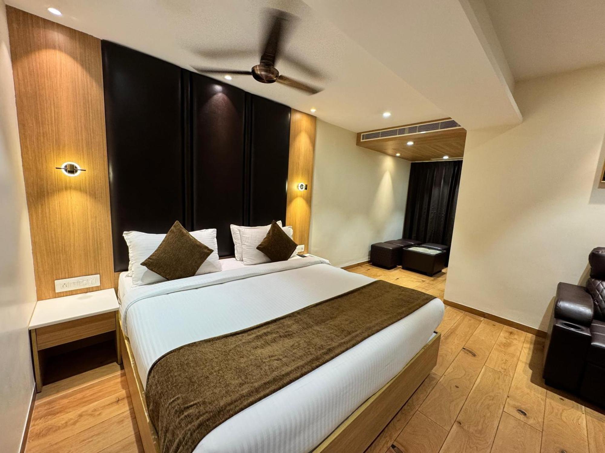 Hotel Touchwood Visakhapatnam Exterior foto